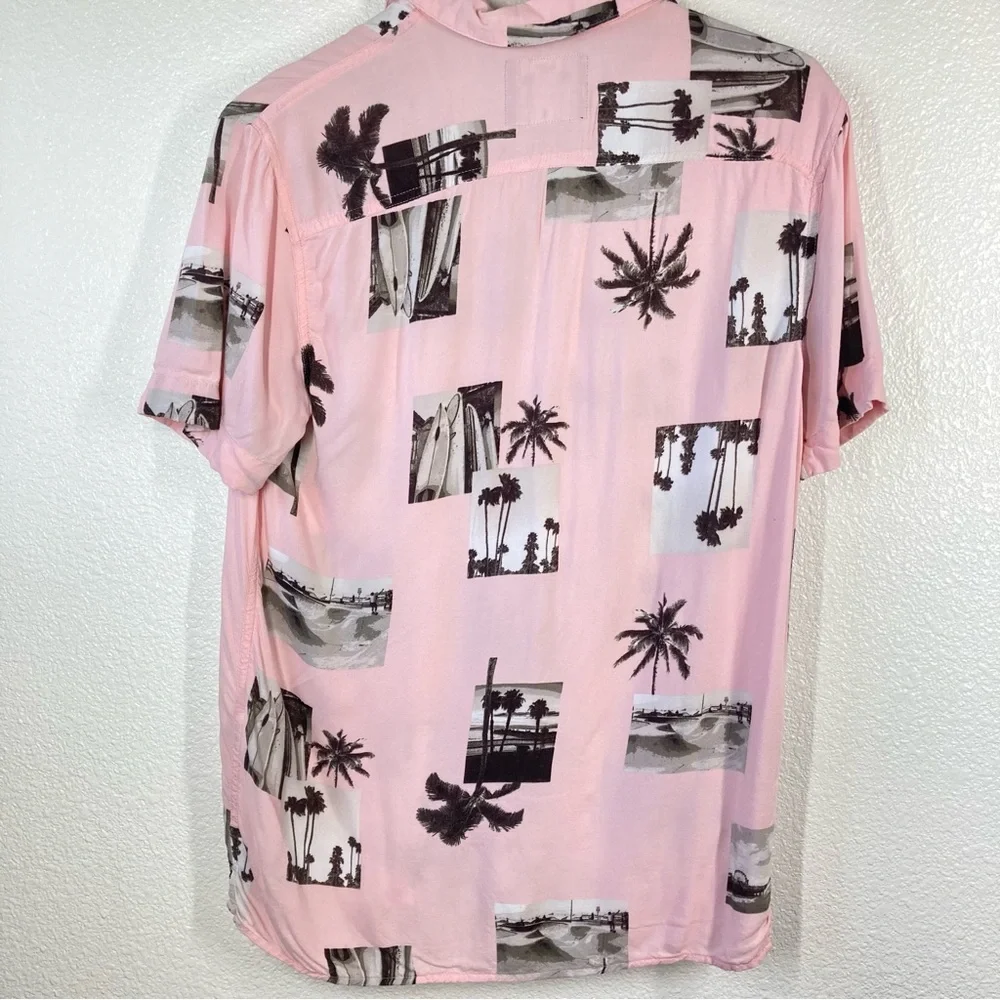 SOLD!! Hollister Mens Beach Shirt Small Pink Button Down - Picture 5 of 14